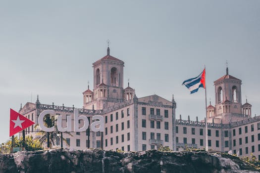 Explore Cuba: Dive Into Its Rich History, Vibrant Culture & Pristine Beaches