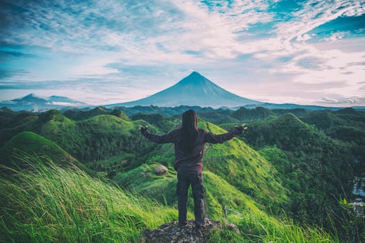 Solo Travel: Explore, Grow, and Empower Yourself on Your Next Adventure